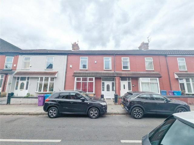 4 bedroom terraced house for sale