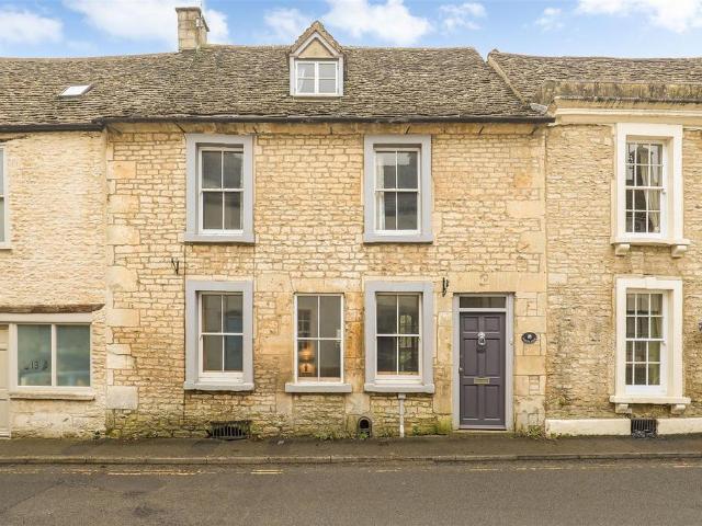 4 bedroom terraced house for sale