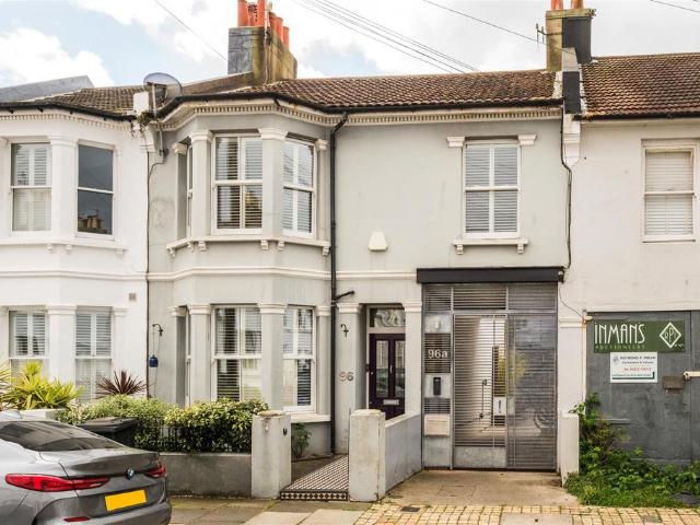 4 bedroom terraced house for sale