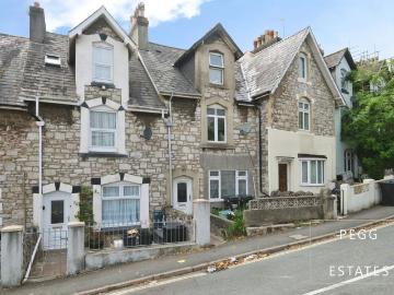 4 bedroom terraced house for sale