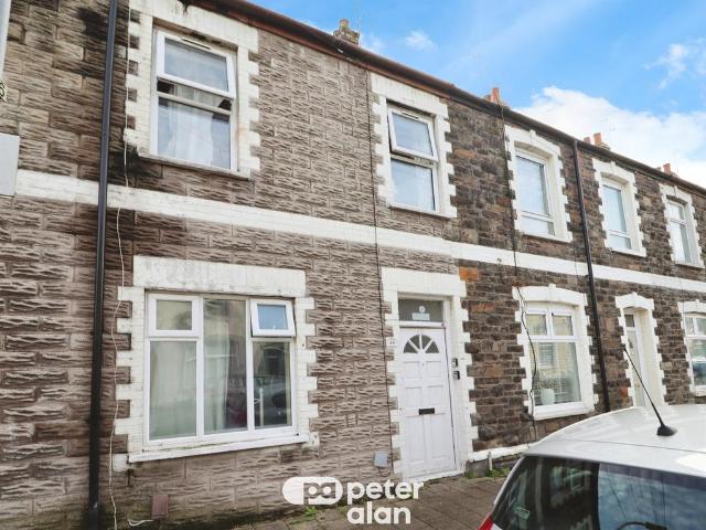 4 bedroom terraced house for sale