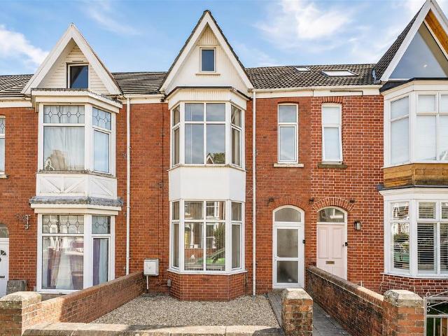 4 bedroom terraced house for sale