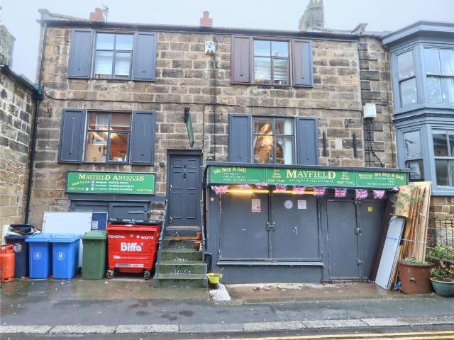 4 bedroom terraced house for sale