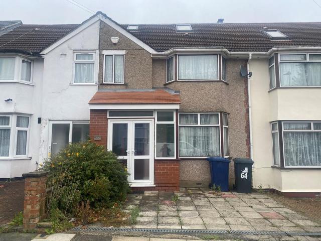 4 bedroom terraced house for sale