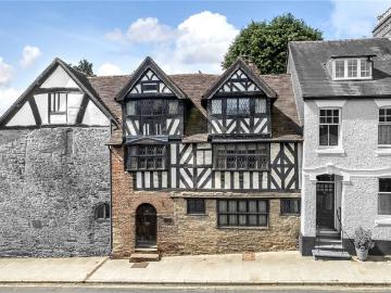 4 bedroom terraced house for sale