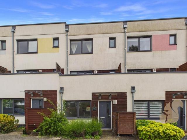 4 bedroom terraced house for sale