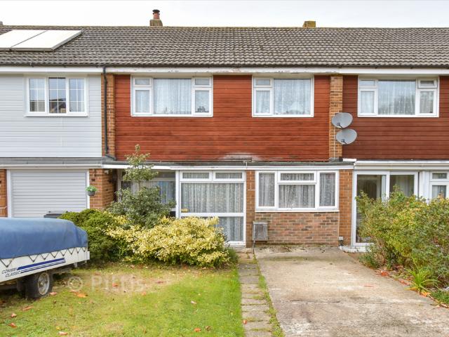 4 bedroom terraced house for sale