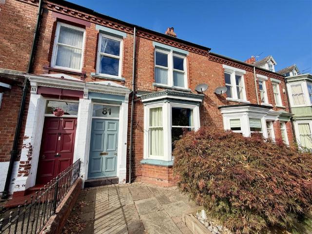4 bedroom terraced house for sale