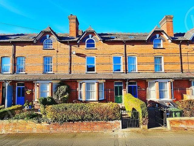 4 bedroom terraced house for sale
