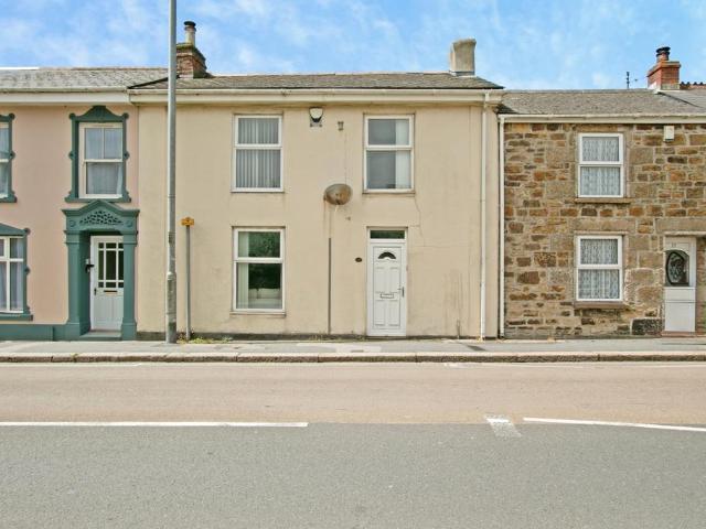 4 bedroom terraced house for sale
