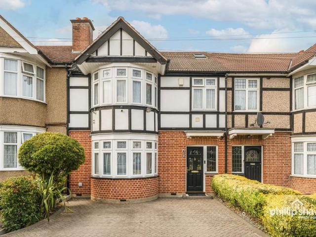 4 bedroom terraced house for sale