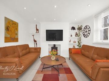 4 bedroom terraced house for sale