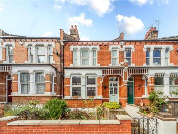 4 bedroom terraced house for sale