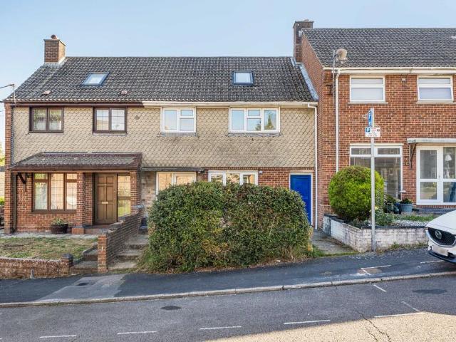 4 bedroom terraced house for sale