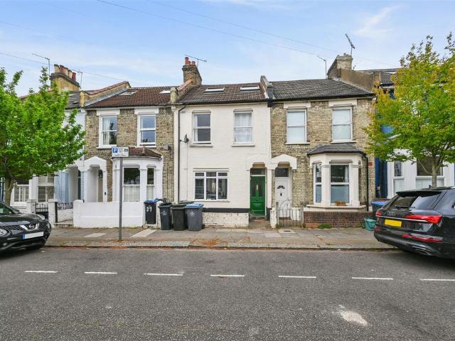 4 bedroom terraced house for sale