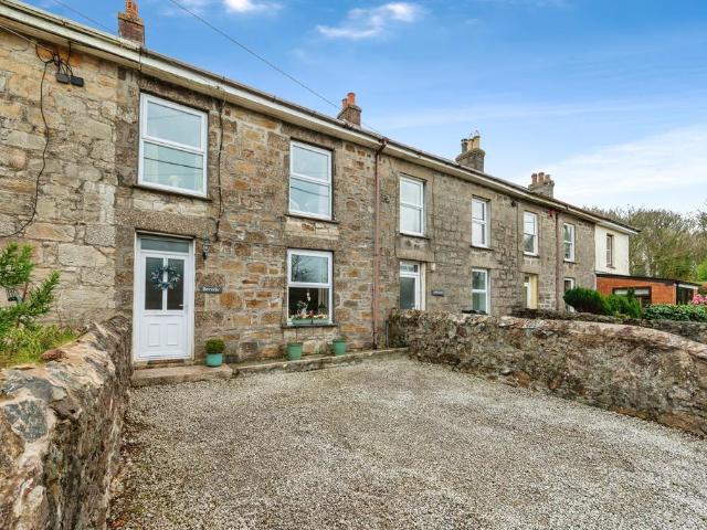 4 bedroom terraced house for sale
