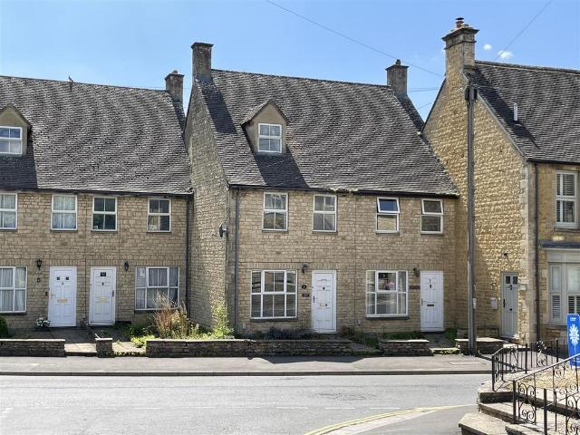 4 bedroom terraced house for sale