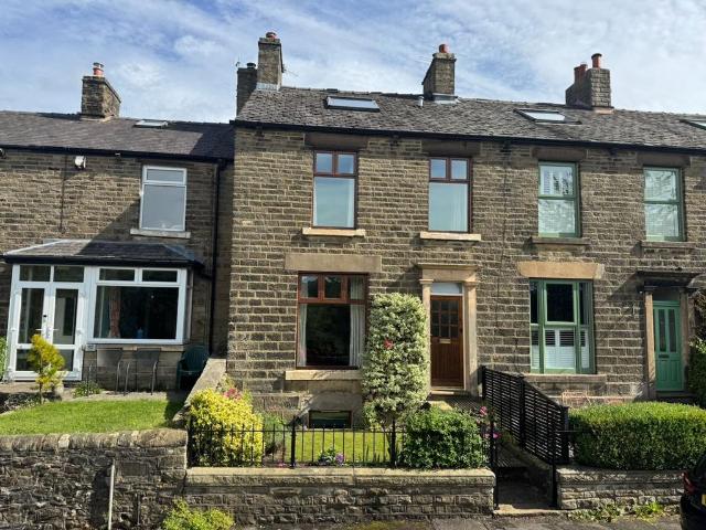 4 bedroom terraced house for sale