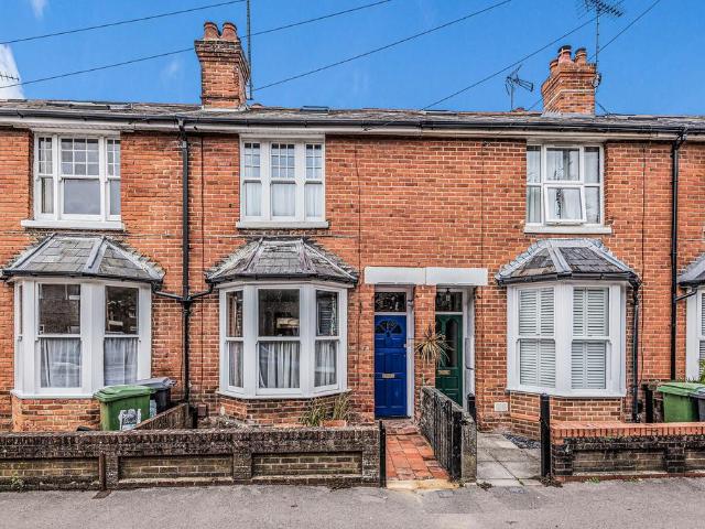 4 bedroom terraced house for sale