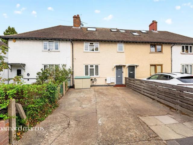 4 bedroom terraced house for sale