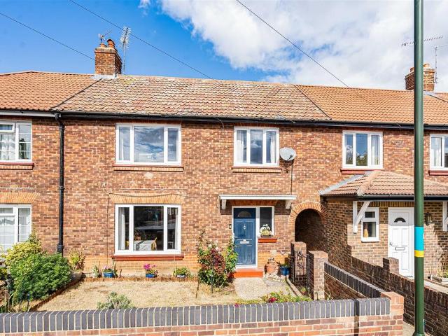 4 bedroom terraced house for sale