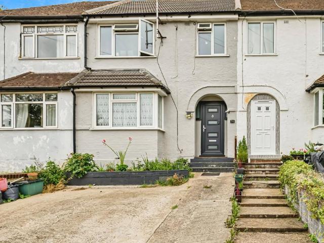 4 bedroom terraced house for sale