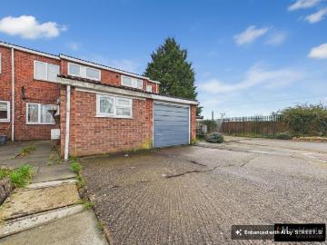 4 bedroom terraced house for sale