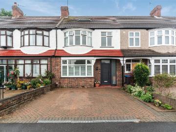 West Barnes, London, Greater London - Garden