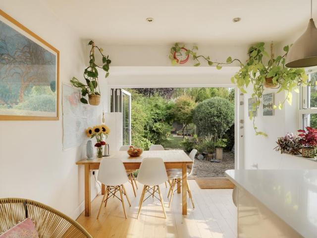 4 bedroom terraced house for sale