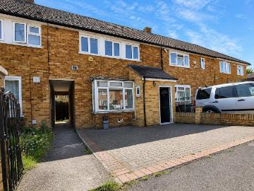 4 bedroom terraced house for sale