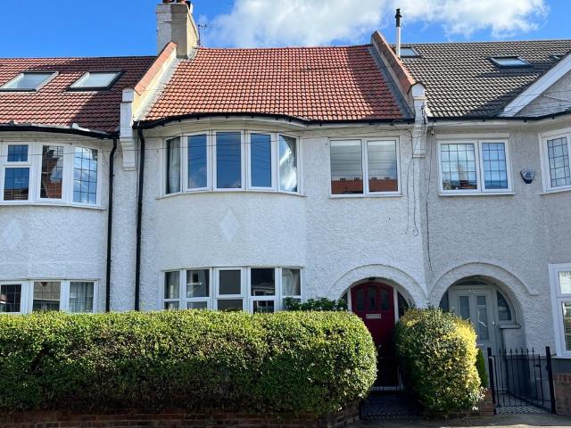 4 bedroom terraced house for sale