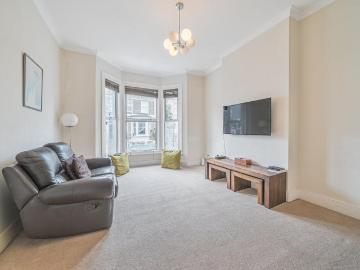 Wendell Park, London, Greater London - Garden