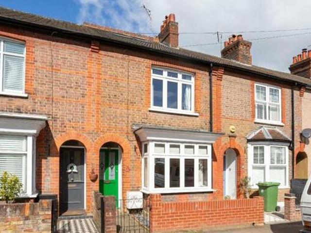 4 Bedroom Terraced House For Sale In Bushey, Hertfordshire
