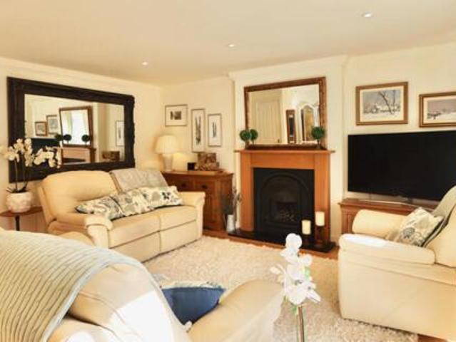 4 Bedroom Terraced House For Sale In Great Missenden