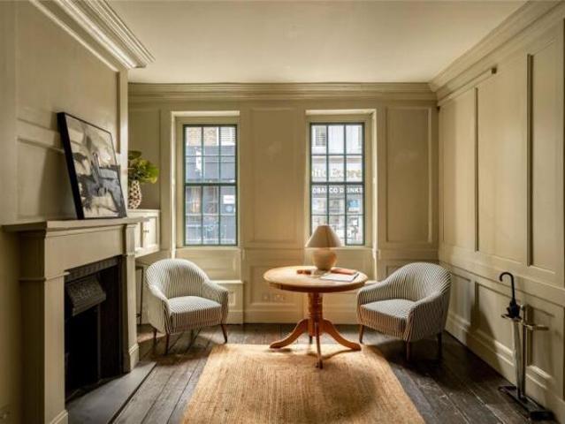4 bedroom terraced house for sale in D'Arblay Street, Soho, London, W1F