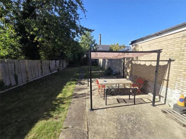 4 bedroom terraced house for sale in Stanley Road, Cambridge, Cambridgeshire, CB5