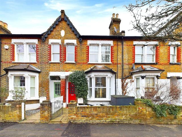 4 bedroom terraced house in Windsor Road, Teddington, TW11