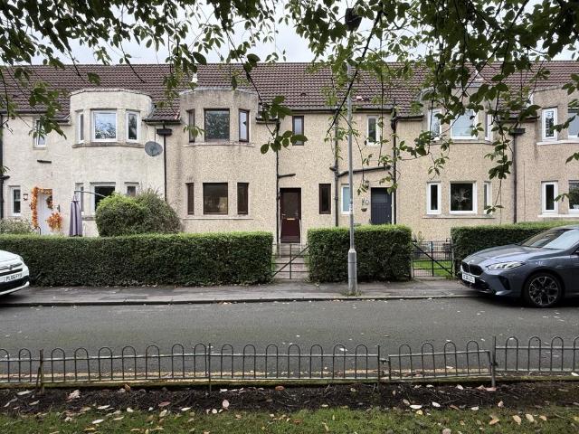 4 bedroom terraced house to rent