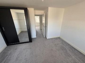 4 bedroom terraced house to rent