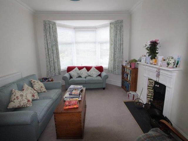 4 bedroom terraced house to rent