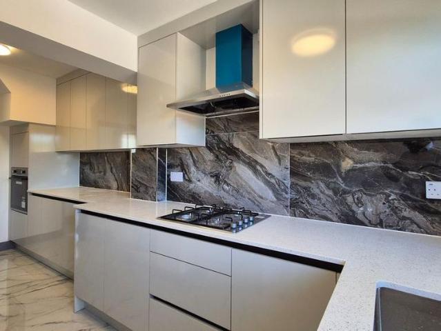 4 bedroom terraced house to rent