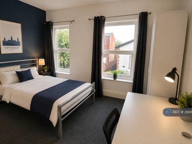4 bedroom terraced house to rent