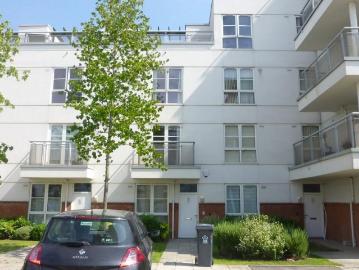 4 bedroom terraced house to rent