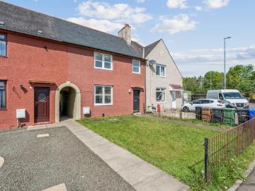 4 bedroom terraced house to rent