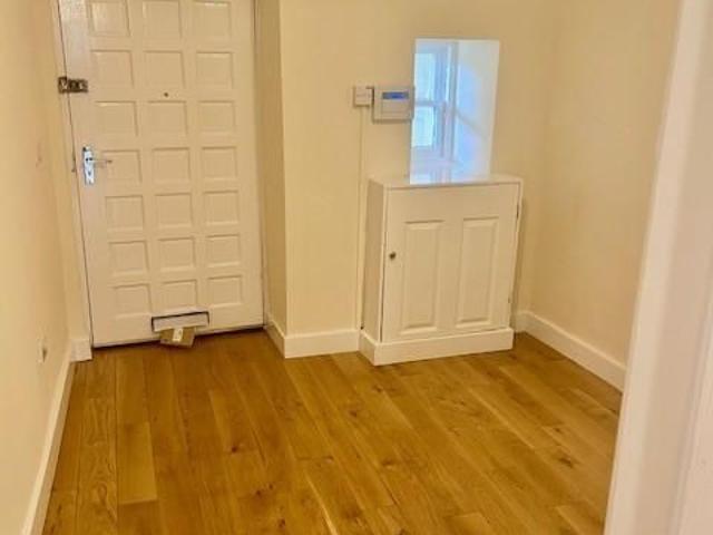 4 bedroom terraced house to rent
