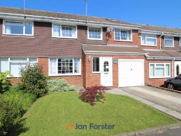 4 bedroom terraced house to rent
