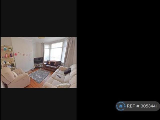 4 bedroom terraced house to rent