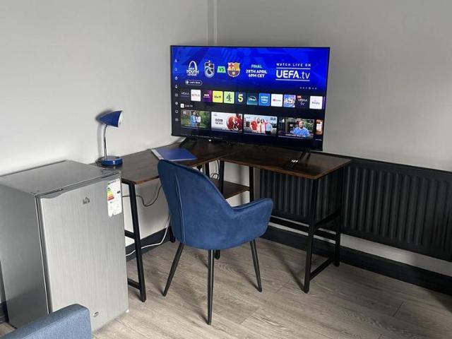 4 bedroom terraced house to rent
