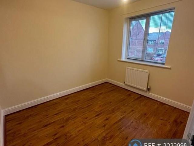 4 bedroom terraced house to rent