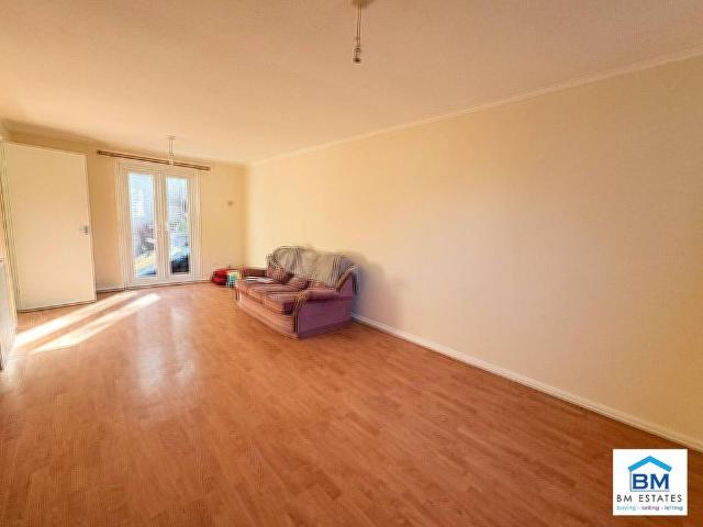 4 bedroom terraced house to rent